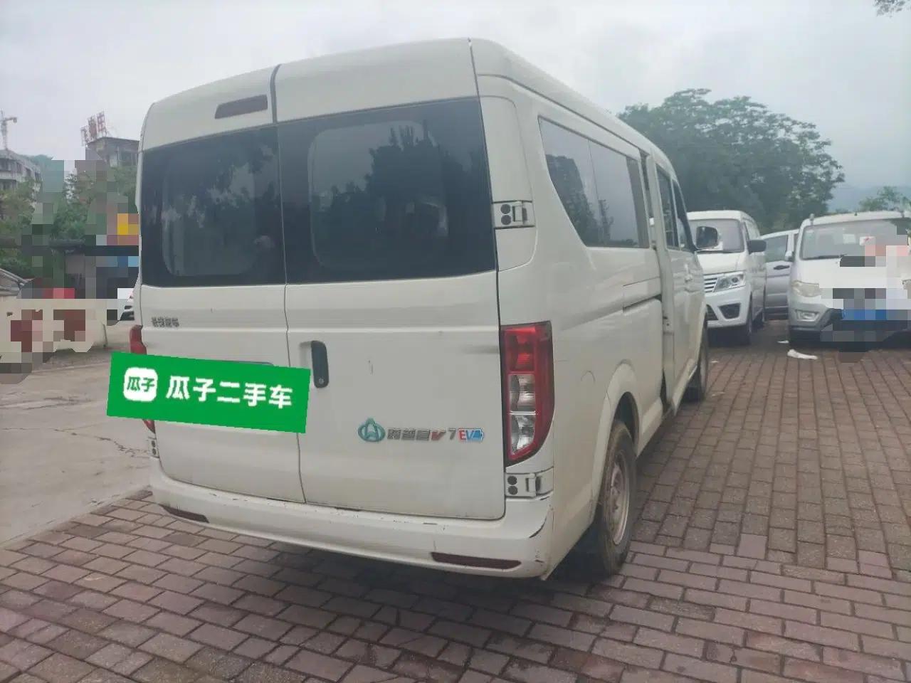 Used CHANGAN KUAYUE Xing V7 EV 2024 251 km Luxury Dual-Door Version 6 Seats — миниатюра 6