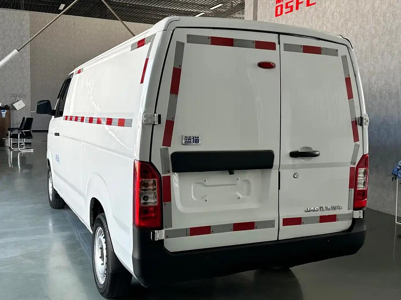Blue Cat 2023 M1 Guoxuan High-Tech 40.55kWh Flagship Edition — миниатюра 5