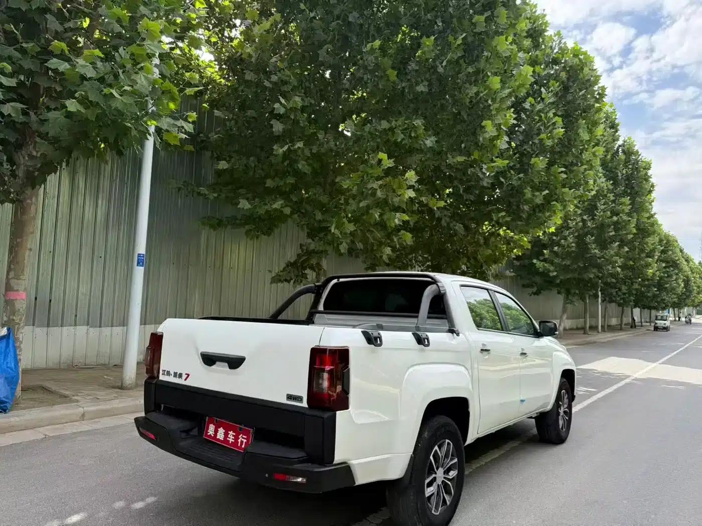 Yuhu 7 2020 2.0T Diesel Automatic 4WD Premium Edition Short Wheelbase (National VI Emission Standard) JX4D20A6L — миниатюра 12