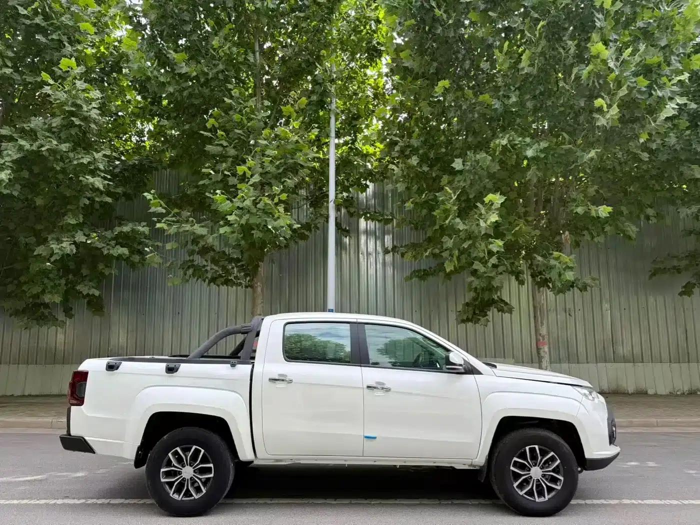 Yuhu 7 2020 2.0T Diesel Automatic 4WD Premium Edition Short Wheelbase (National VI Emission Standard) JX4D20A6L — миниатюра 8