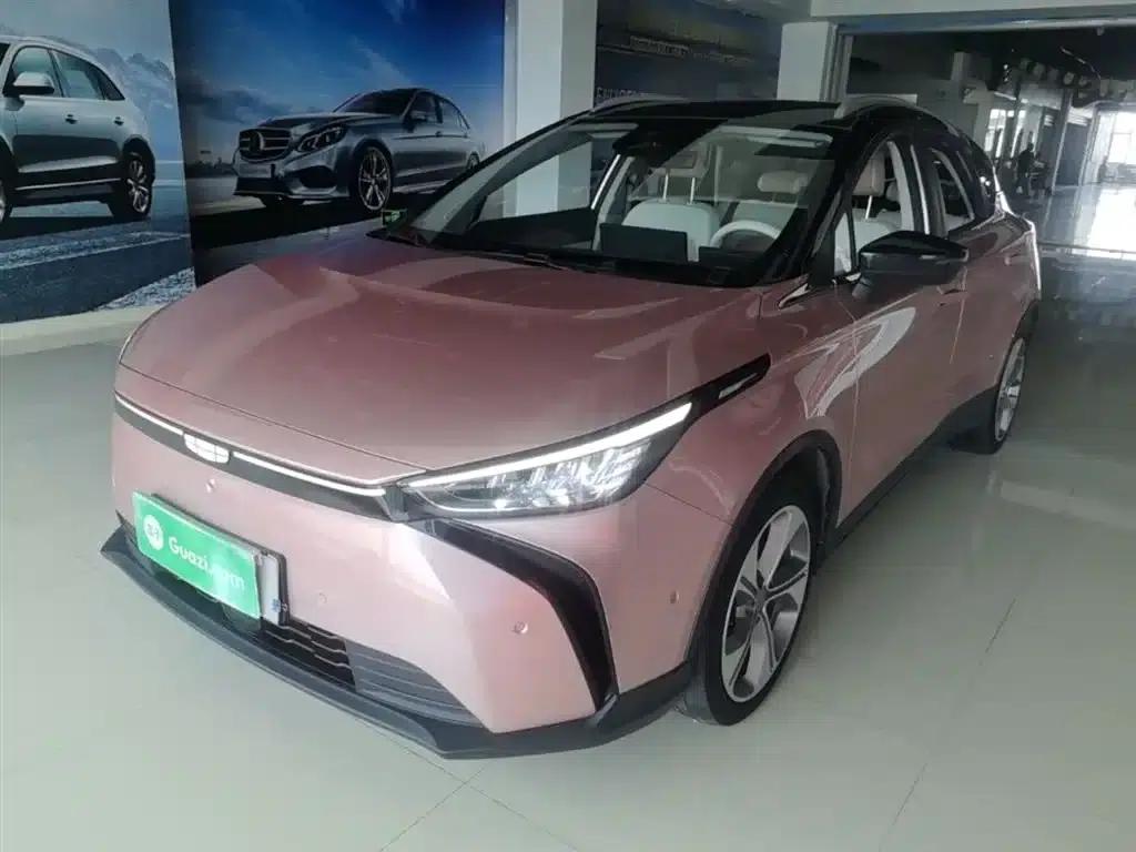 Geely Geometry M6 2022 Model 580 New Fun — миниатюра 2