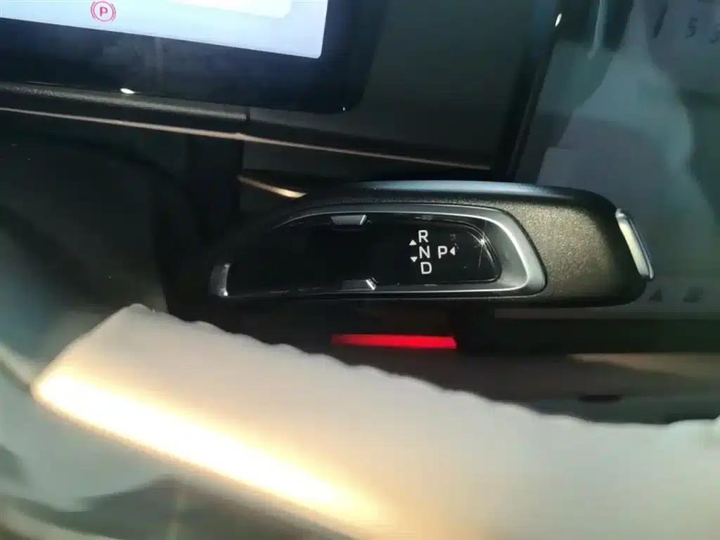 Geely Geometry M6 2022 Model 580 New Fun — миниатюра 14