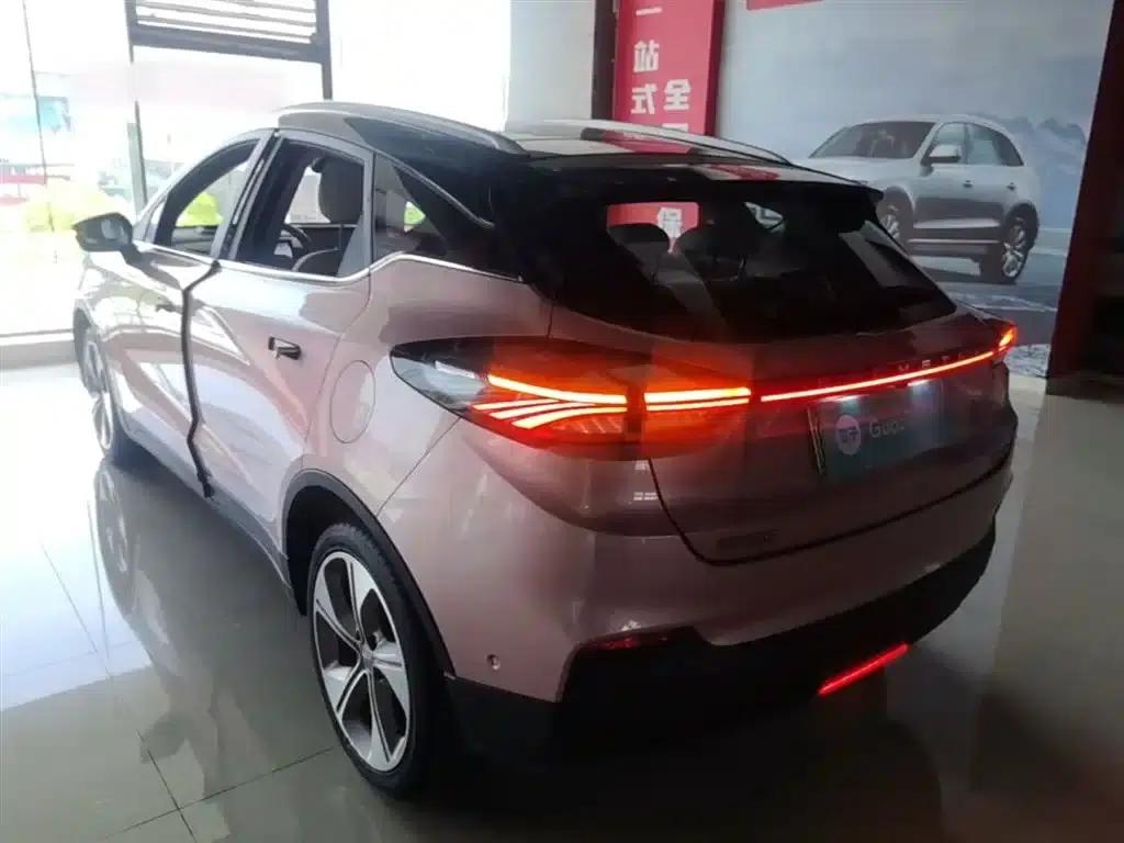 Geely Geometry M6 2022 Model 580 New Fun — миниатюра 5