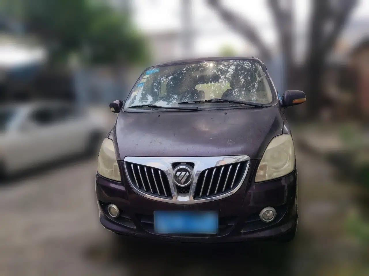 Used Foton MP-X E 2012 2.0L Business Edition Standard Long-Wheelbase 4Gi-VVT — миниатюра 2