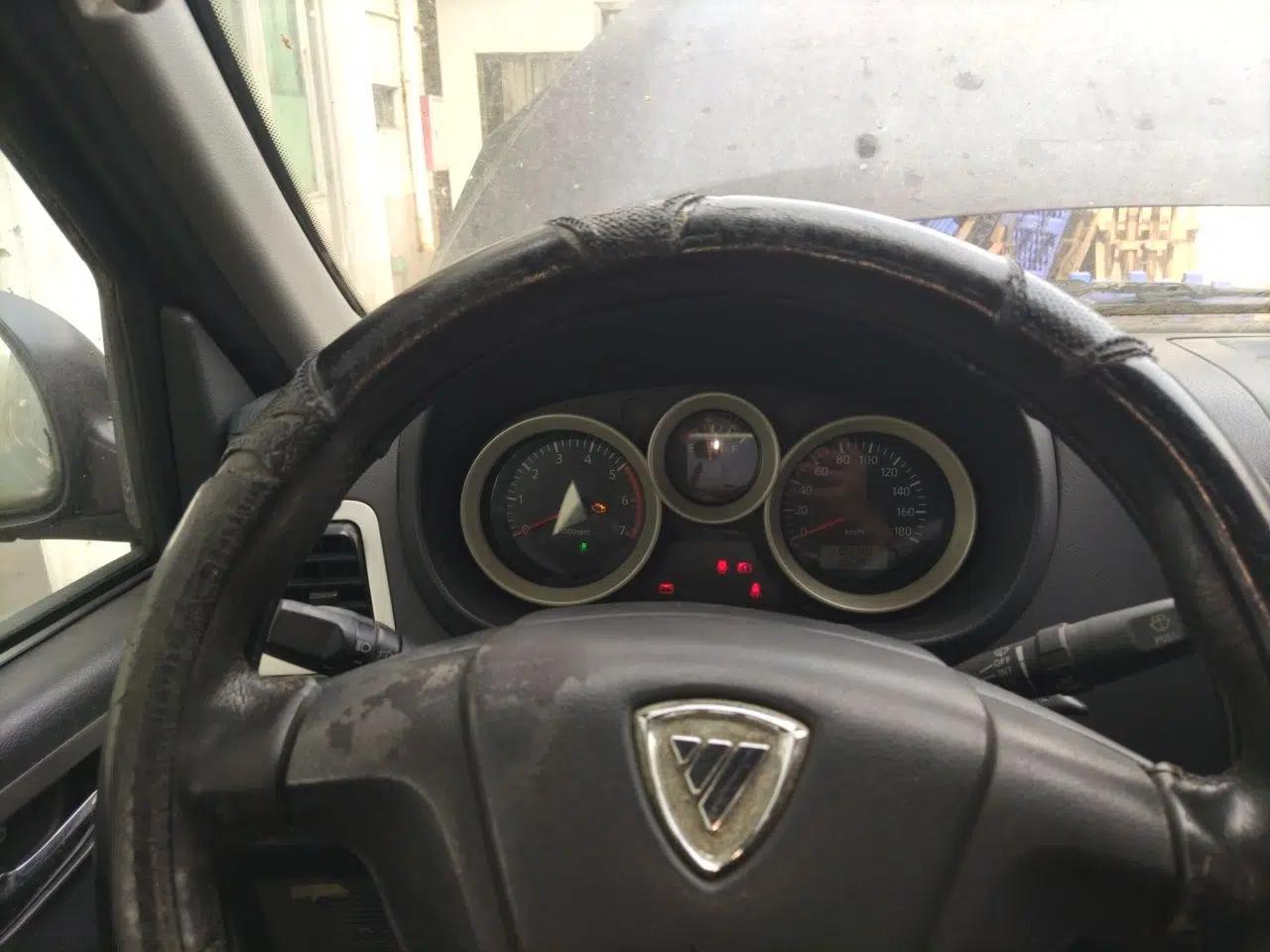 Used Foton MP-X E 2012 2.0L Business Edition Standard Long-Wheelbase 4Gi-VVT — миниатюра 11
