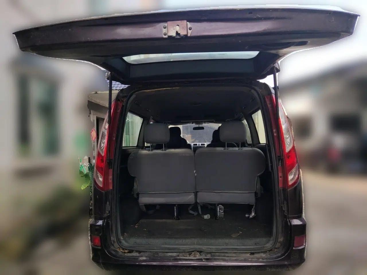 Used Foton MP-X E 2012 2.0L Business Edition Standard Long-Wheelbase 4Gi-VVT — миниатюра 19