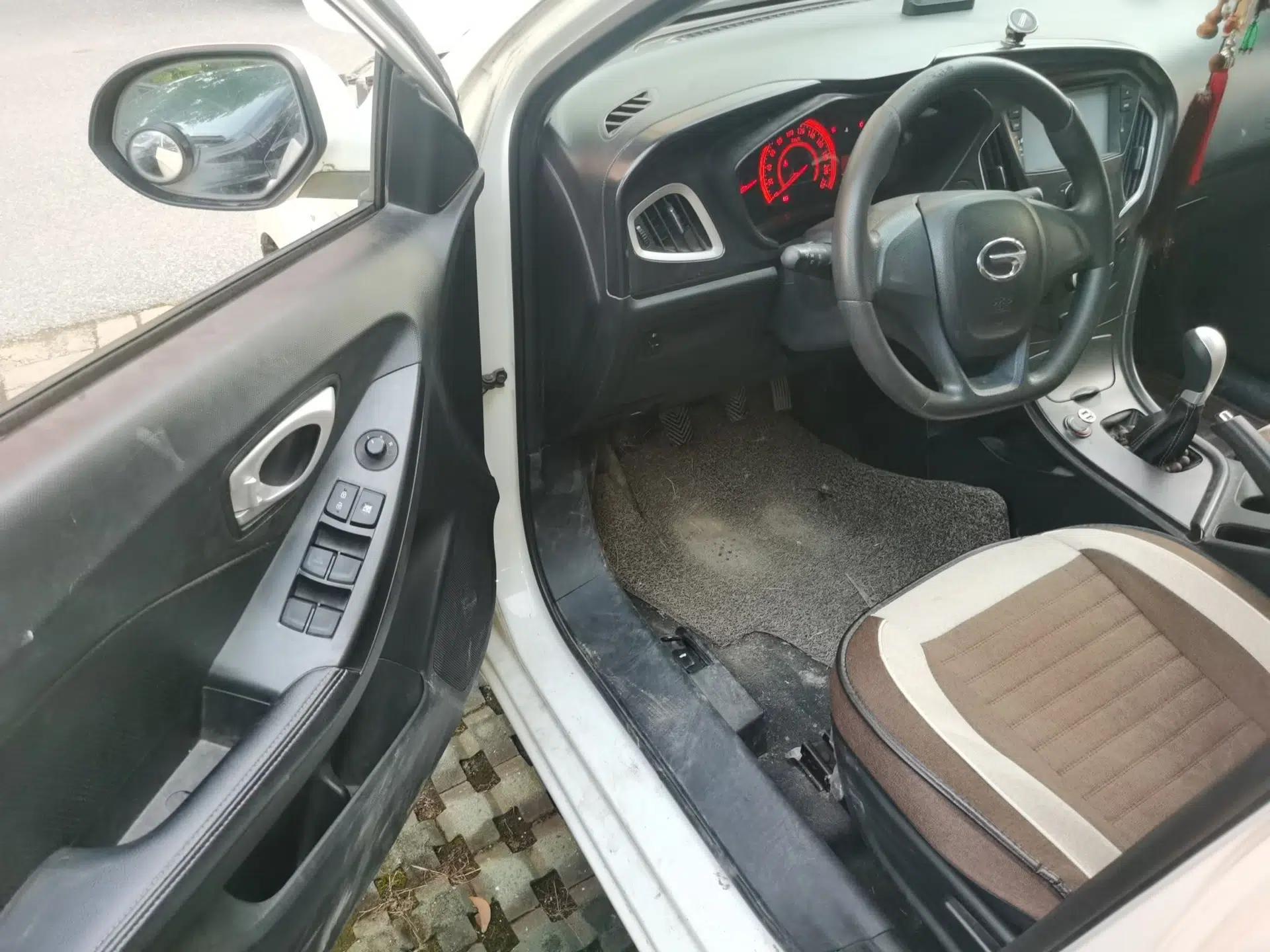 Used GAC Trumpchi GA3 2013 1.6L Manual Elite Edition — миниатюра 16