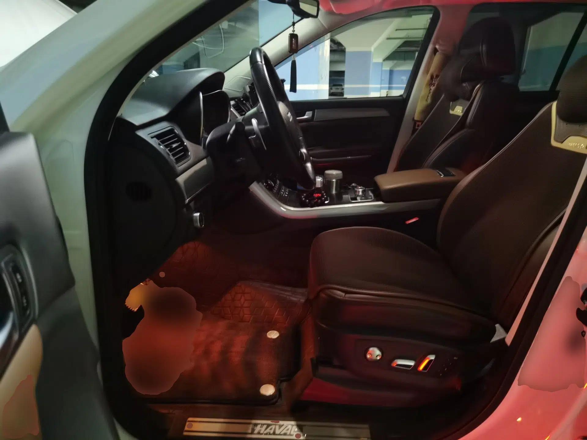 Used Haval H8 2017 2.0T Gasoline Two-Wheel Drive Smart Edition — миниатюра 16