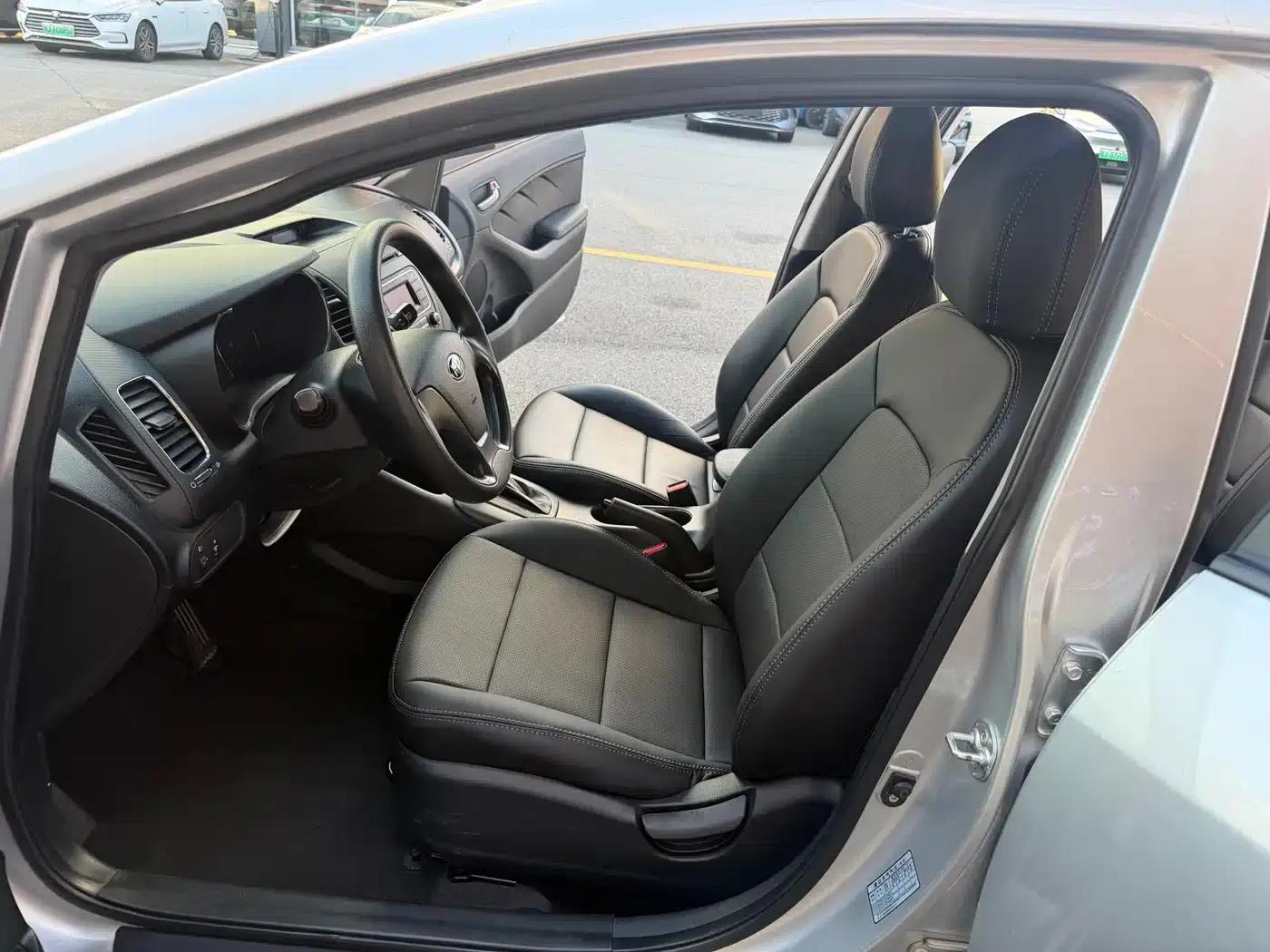 Kia K3S 2014 1.6L Automatic GL — миниатюра 27