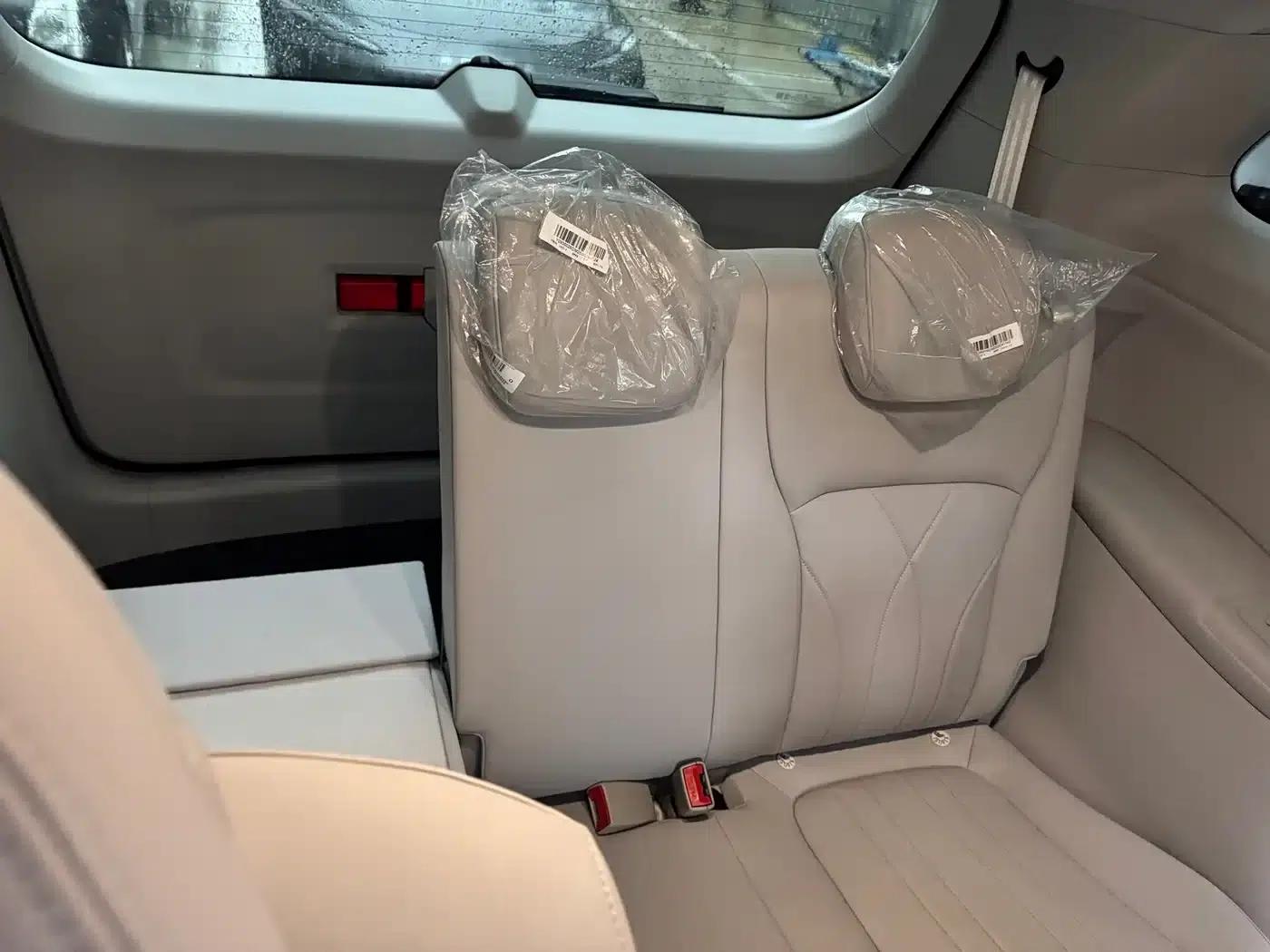 Roewe iMAX8 New Energy 2025 1.5T DMH Luxury Edition — миниатюра 10