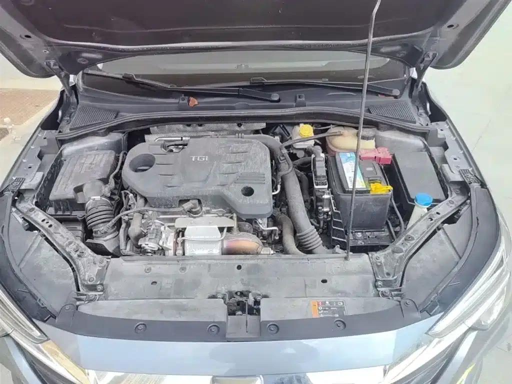 Roewe i6 MAX 2020 300TGI Automatic Cool and Intelligent Driving Edition — миниатюра 19