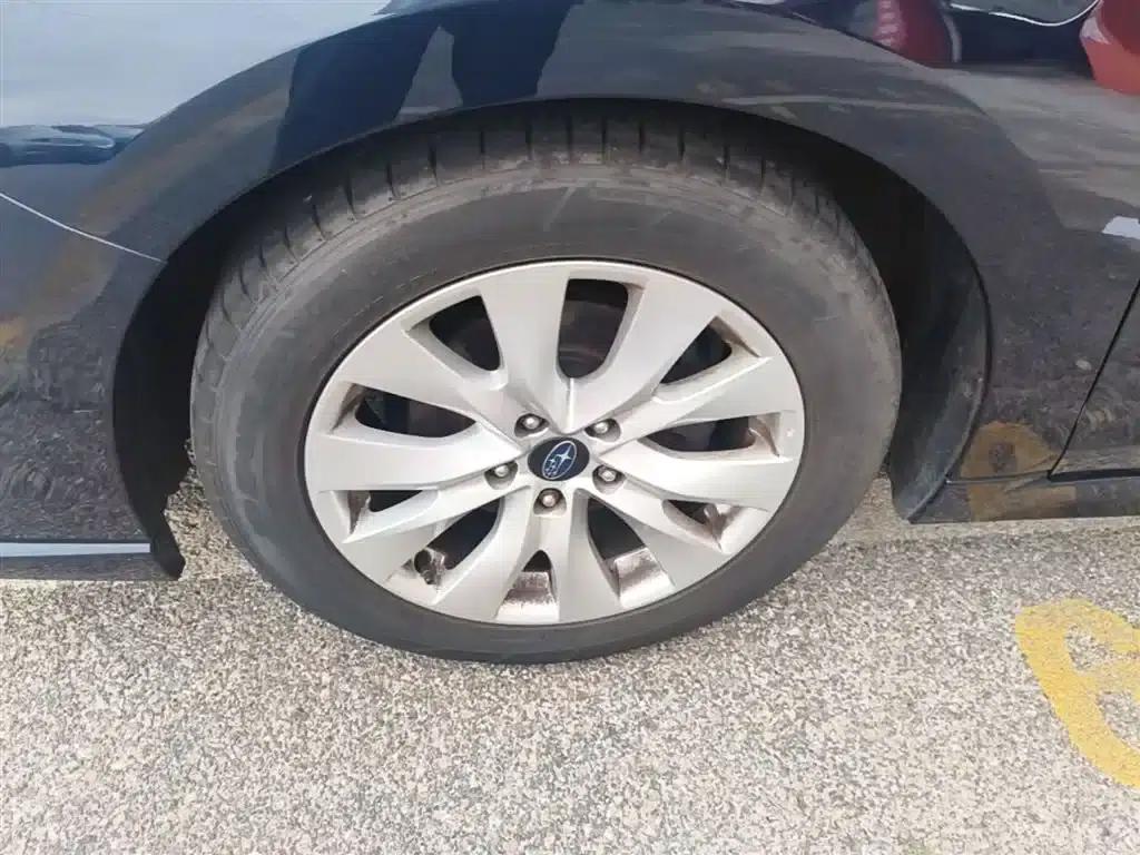 Legacy 2020 Facelift 2.5i AWD Fashion Edition — миниатюра 23