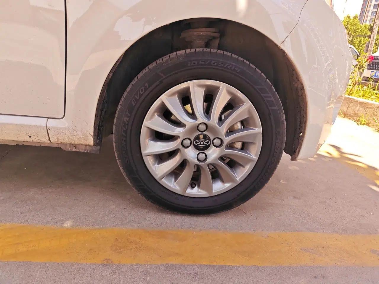 Used JAC Group iEV6E 2018 Upgraded Edition iEV6E Luxury Smart Model — миниатюра 8