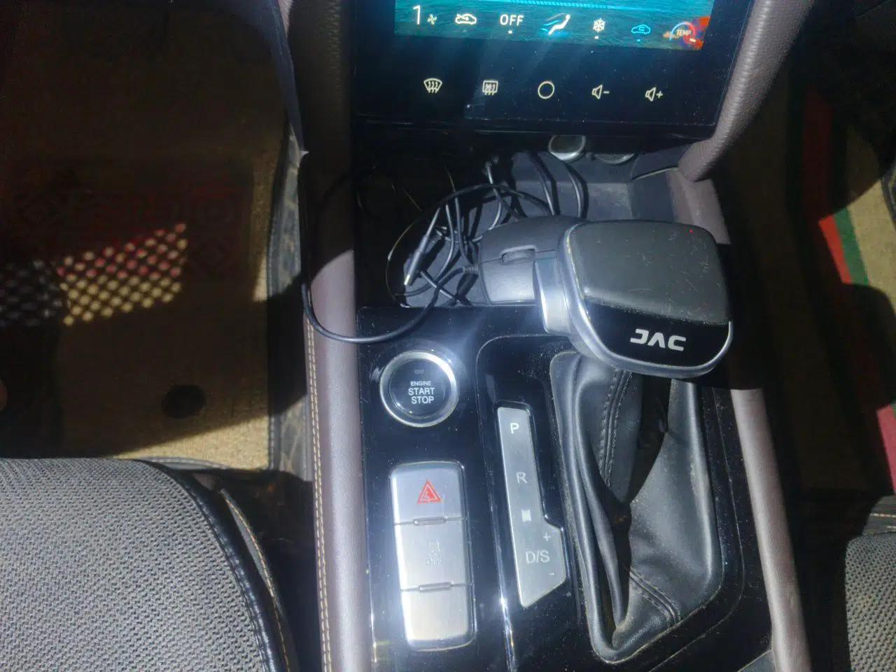 Used JAC Group J7 2020 1.5T CVT Elite Model — миниатюра 14