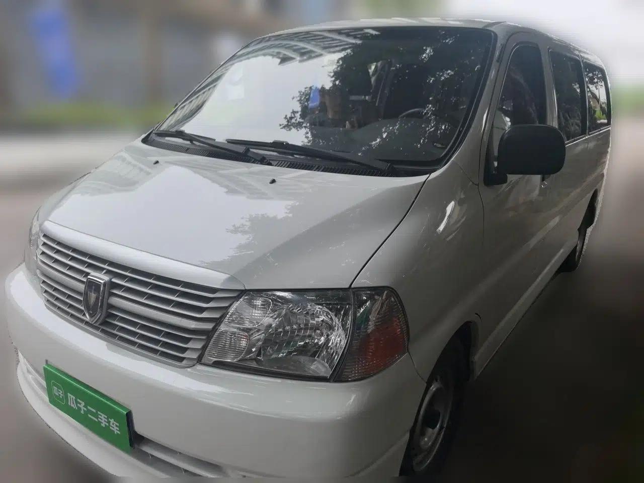 Used Jinbei Grace 2018 2.0L Express Comfort 7-Seater V19 — миниатюра 1