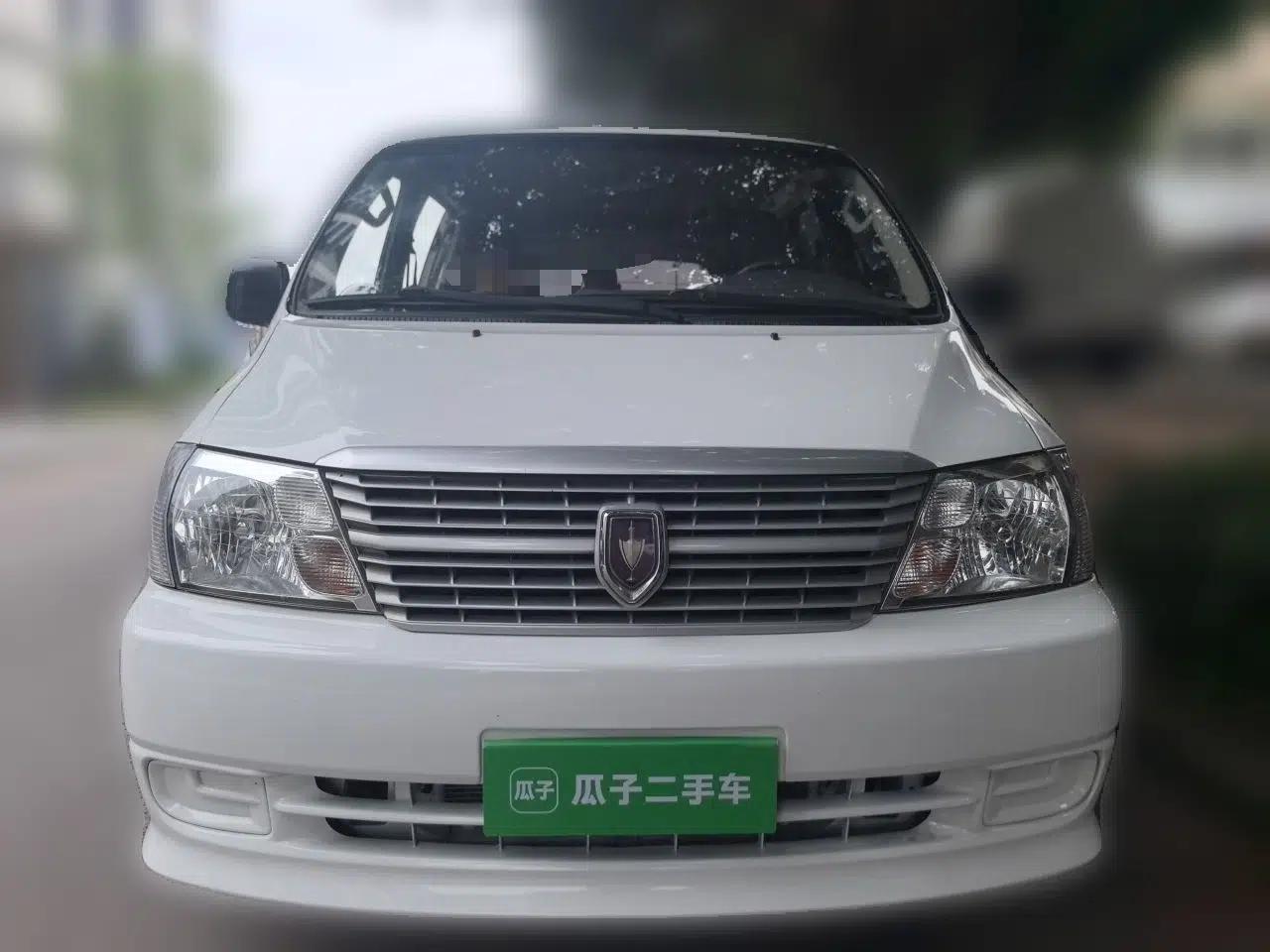 Used Jinbei Grace 2018 2.0L Express Comfort 7-Seater V19 — миниатюра 2