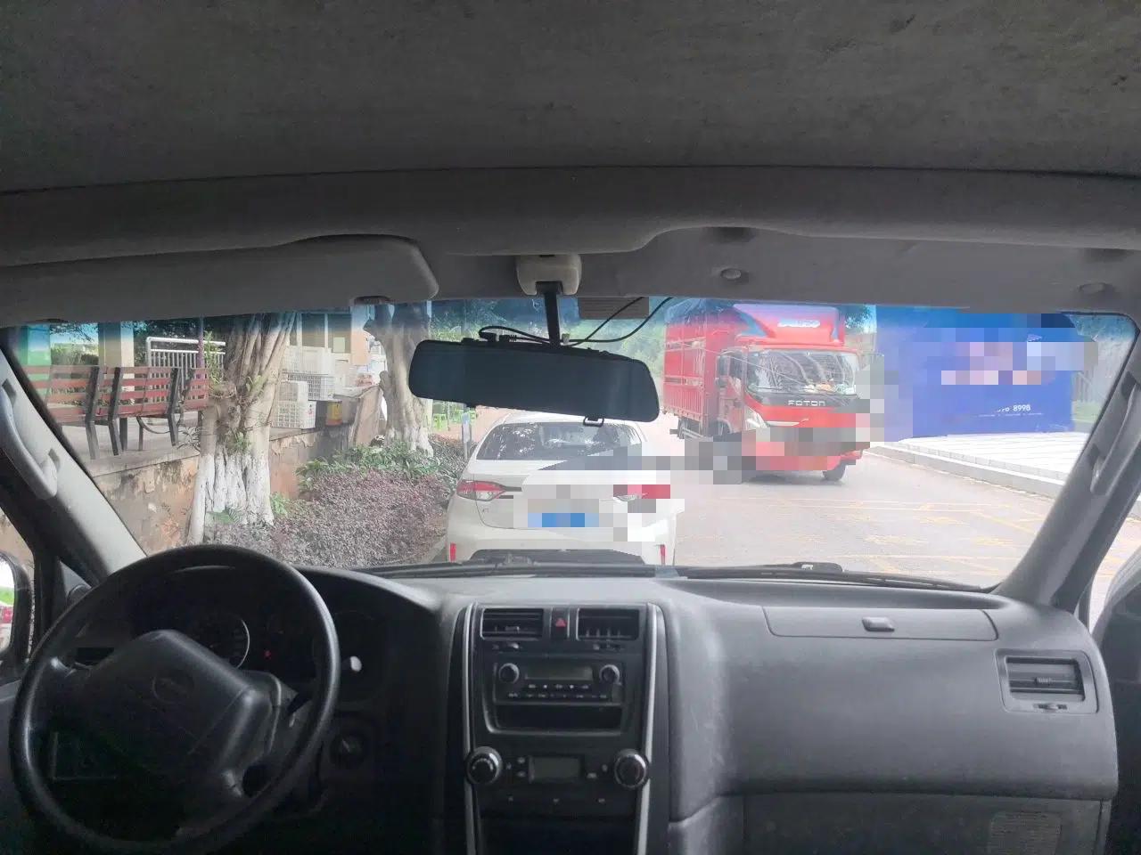 Used Jinbei Grace 2018 2.0L Express Comfort 7-Seater V19 — миниатюра 18