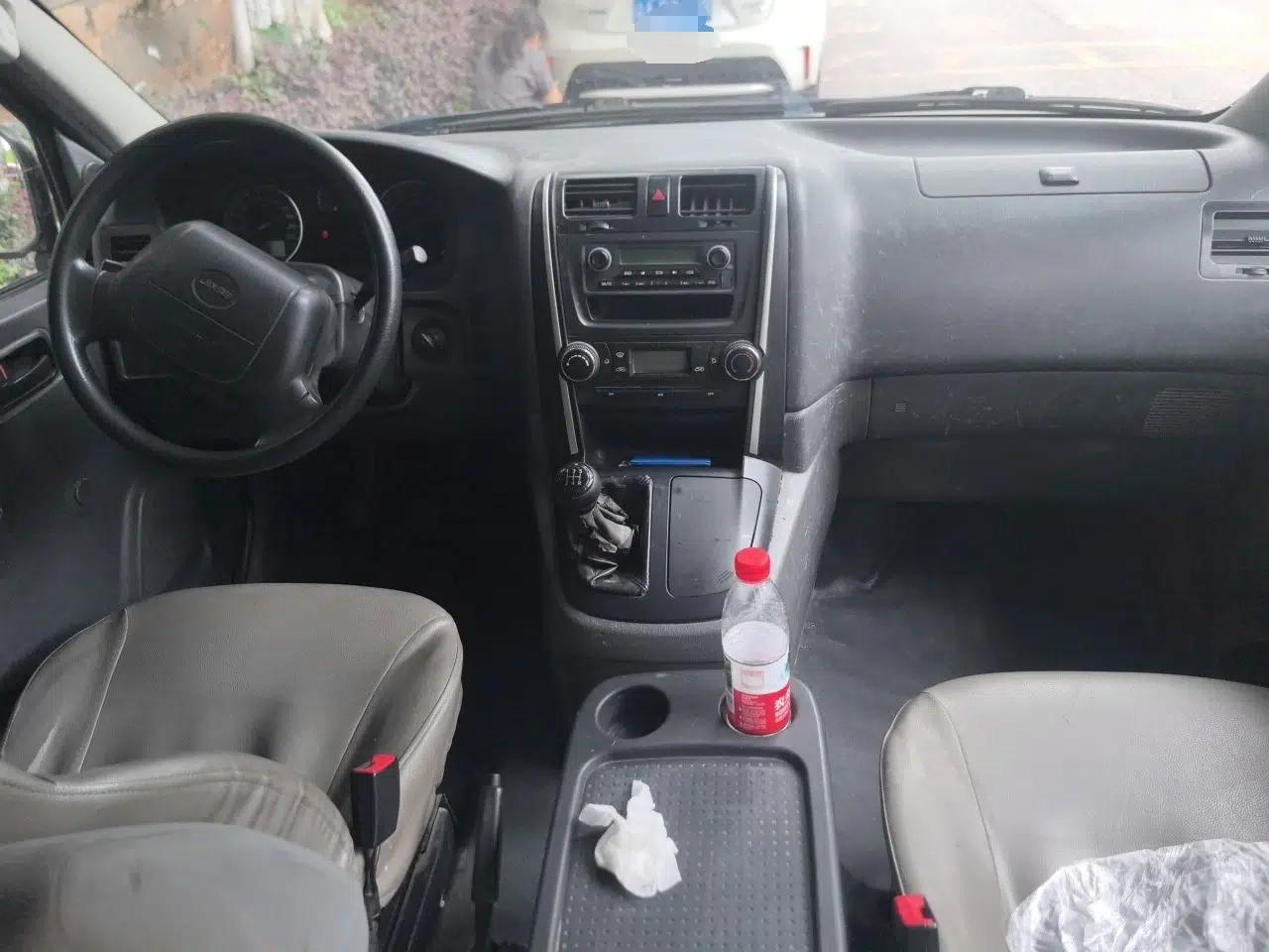 Used Jinbei Grace 2018 2.0L Express Comfort 7-Seater V19 — миниатюра 9