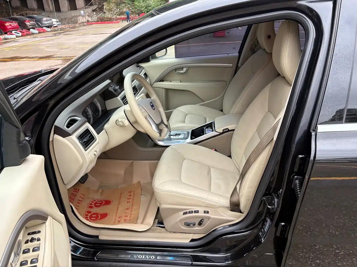 2012 Volvo S80L 2.0T T5 Smart Edition — миниатюра 7