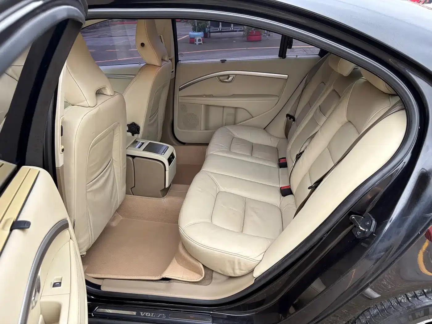 2012 Volvo S80L 2.0T T5 Smart Edition — миниатюра 8