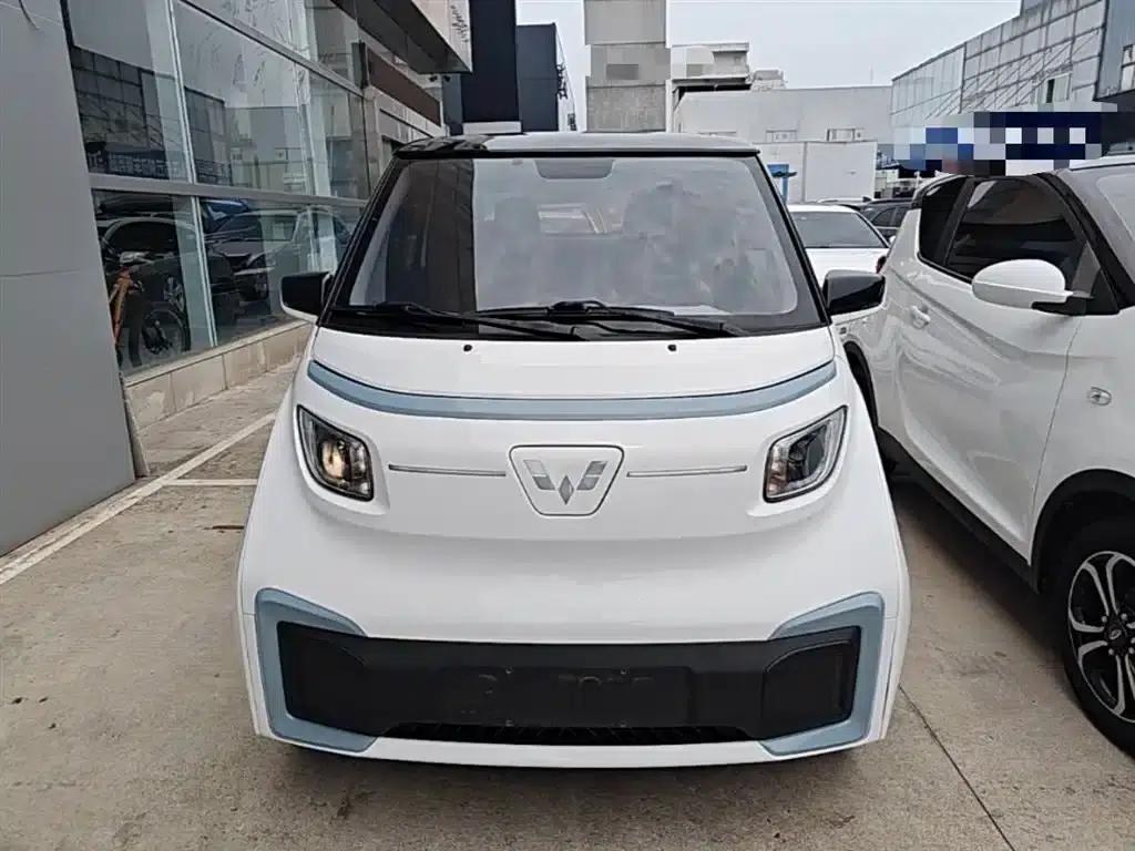 Wuling NanoEV 2021 Fun Edition — миниатюра 3