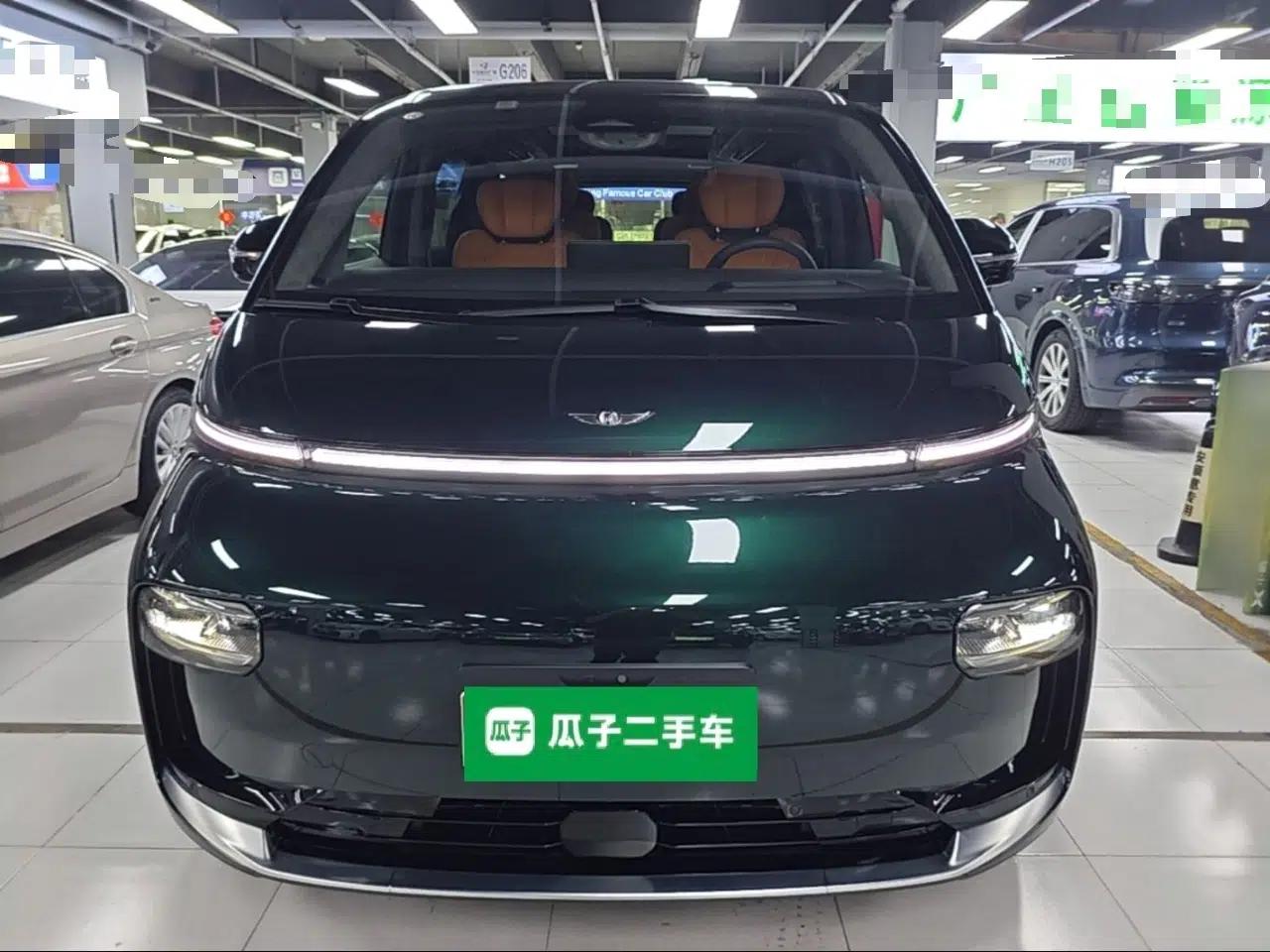 Used Geely Galaxy LEVC L380 2025 805 km Flagship Version All-Wheel Drive — миниатюра 2
