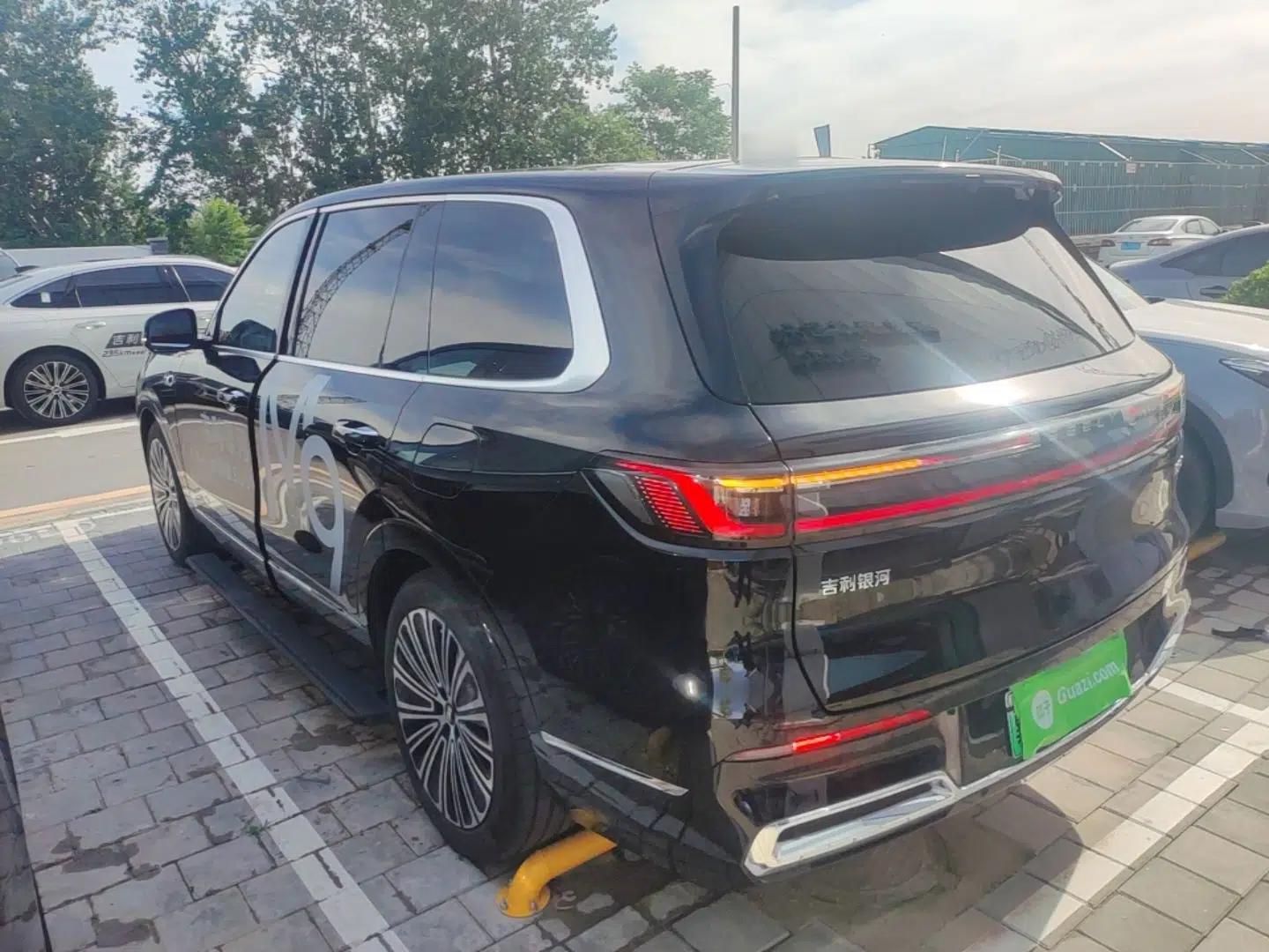 Used Geely Galaxy M9 2025 Model 210km Four-Wheel-Drive Leading Edition — миниатюра 13