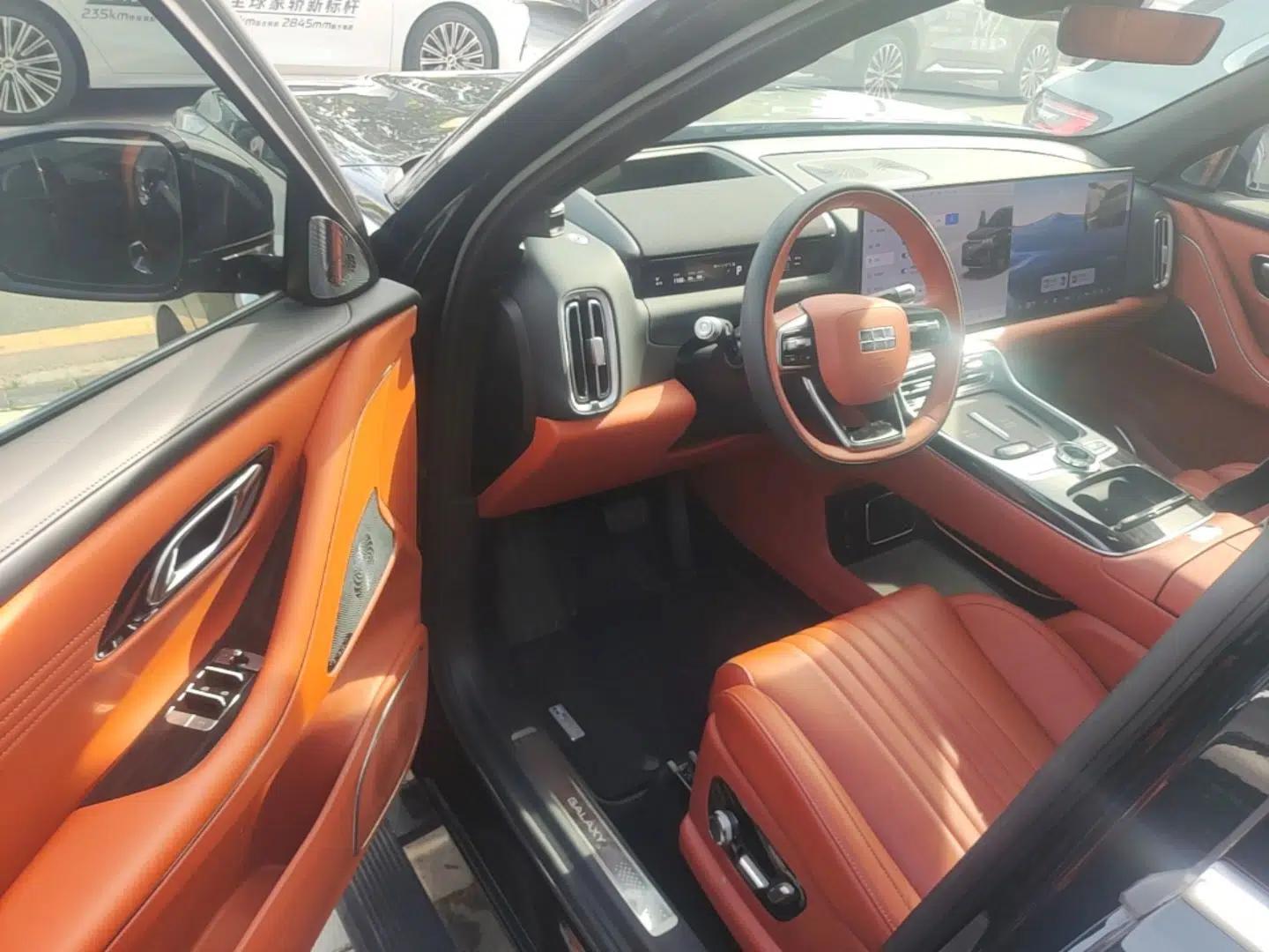 Used Geely Galaxy M9 2025 Model 210km Four-Wheel-Drive Leading Edition — миниатюра 23