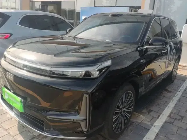 Used Geely Galaxy M9 2025 Model 210km Four-Wheel-Drive Leading Edition