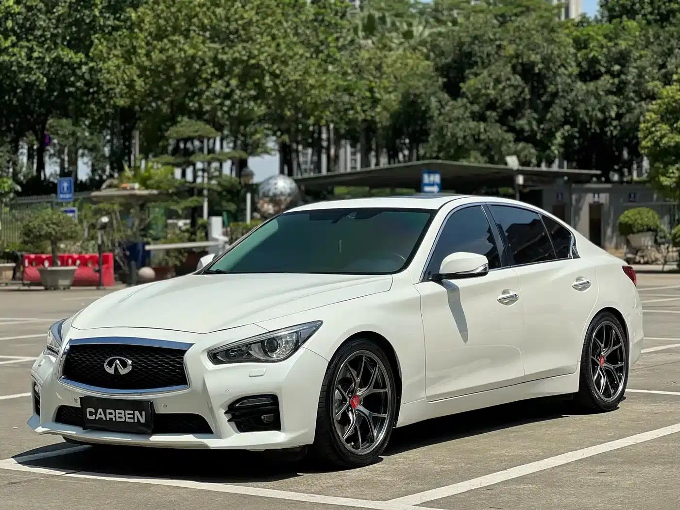 Infiniti Q50 2014 3.7L Luxury Sport Edition — миниатюра 1