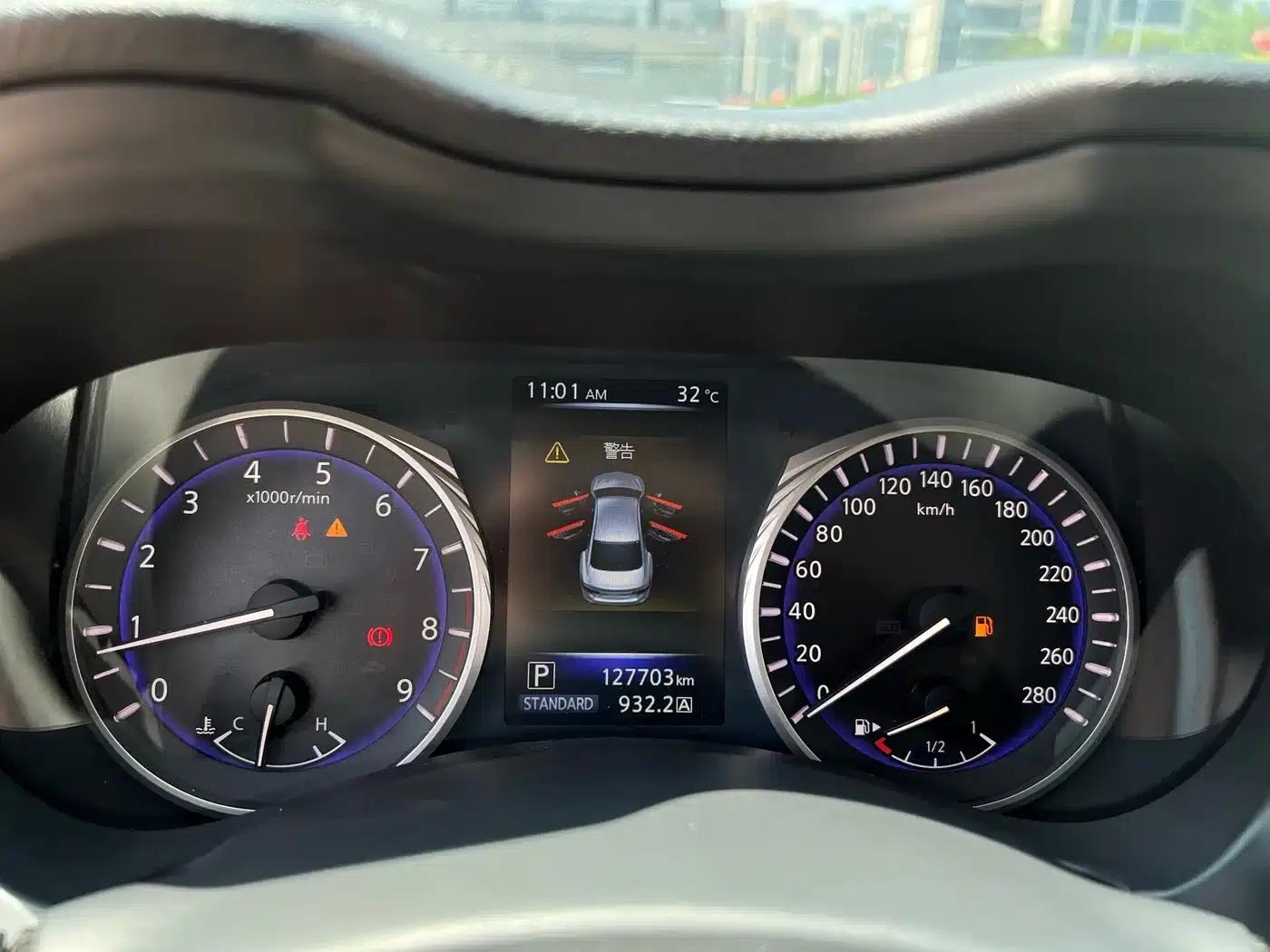 Infiniti Q50 2014 3.7L Luxury Sport Edition — миниатюра 17