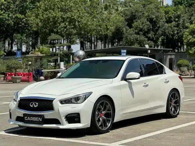 Infiniti Q50 2014 3.7L Luxury Sport Edition
