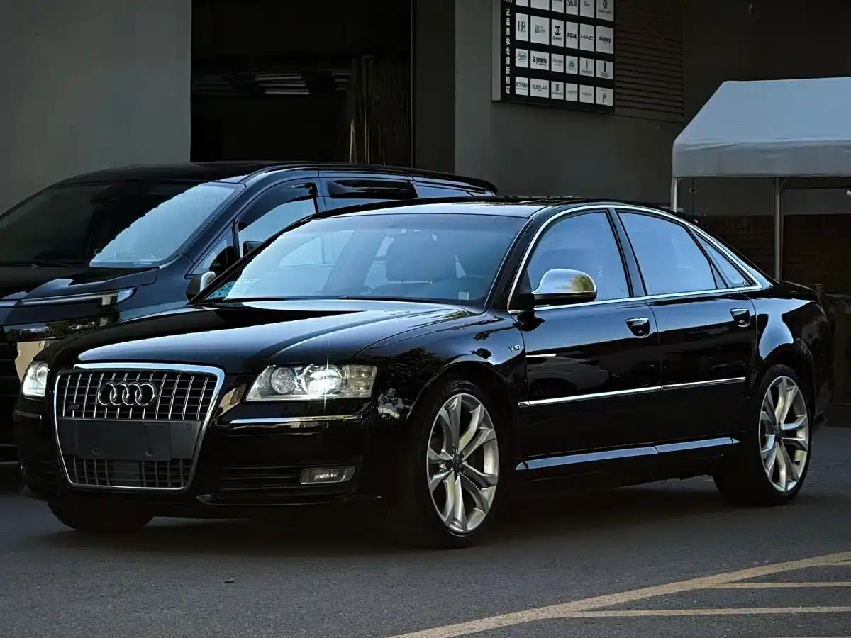 2008 Audi S8 5.2FSI quattro — миниатюра 1