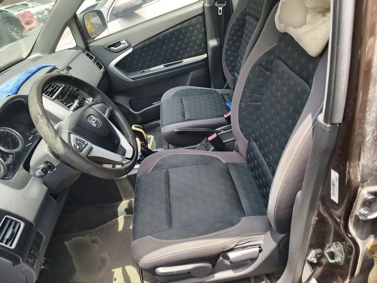 Used Suzuki Liana A6 2014 Sedan 1.4L Manual Enjoyment Model — миниатюра 15