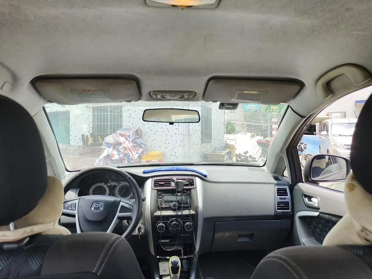 Used Suzuki Liana A6 2014 Sedan 1.4L Manual Enjoyment Model — миниатюра 18