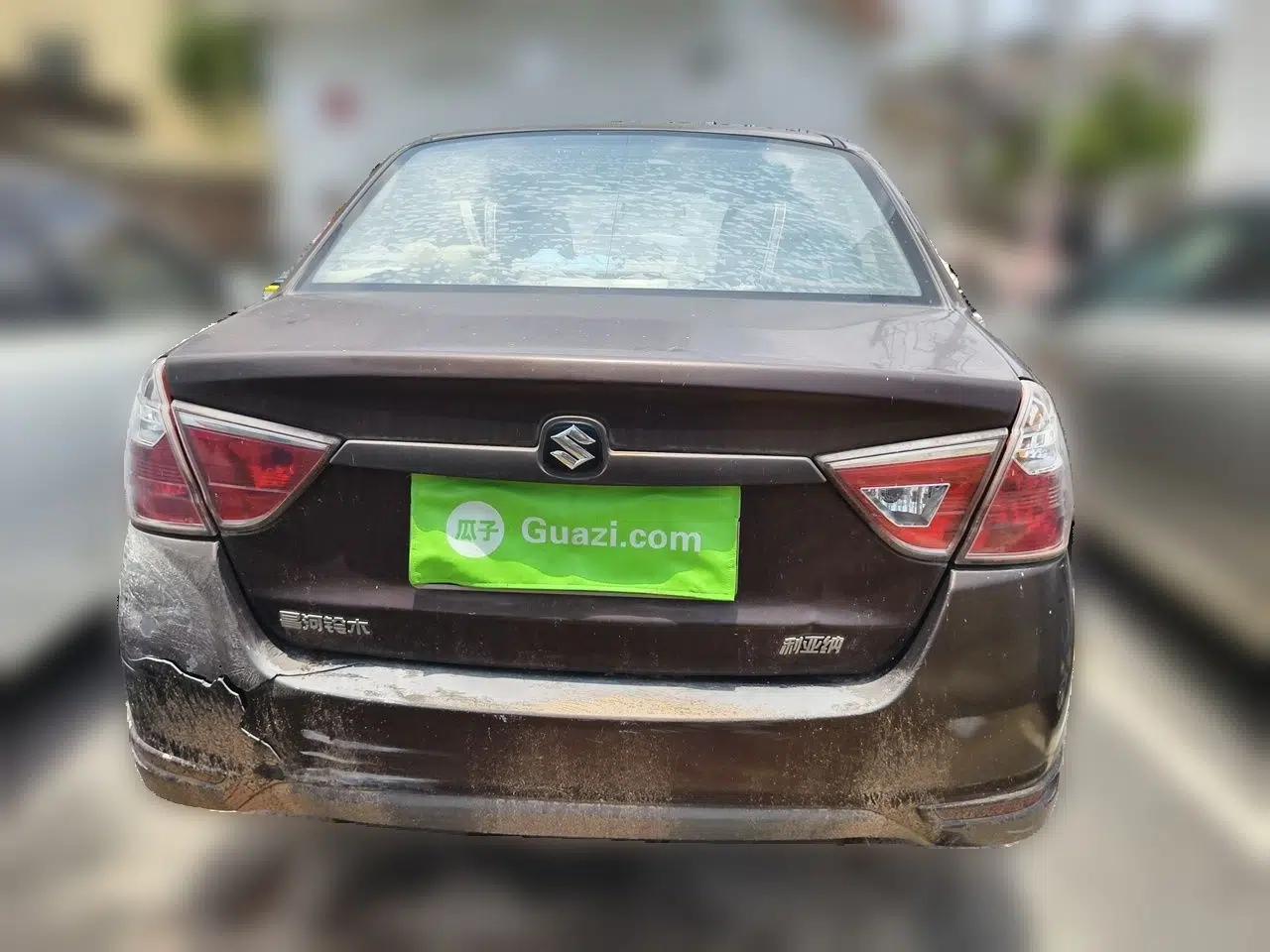 Used Suzuki Liana A6 2014 Sedan 1.4L Manual Enjoyment Model — миниатюра 5