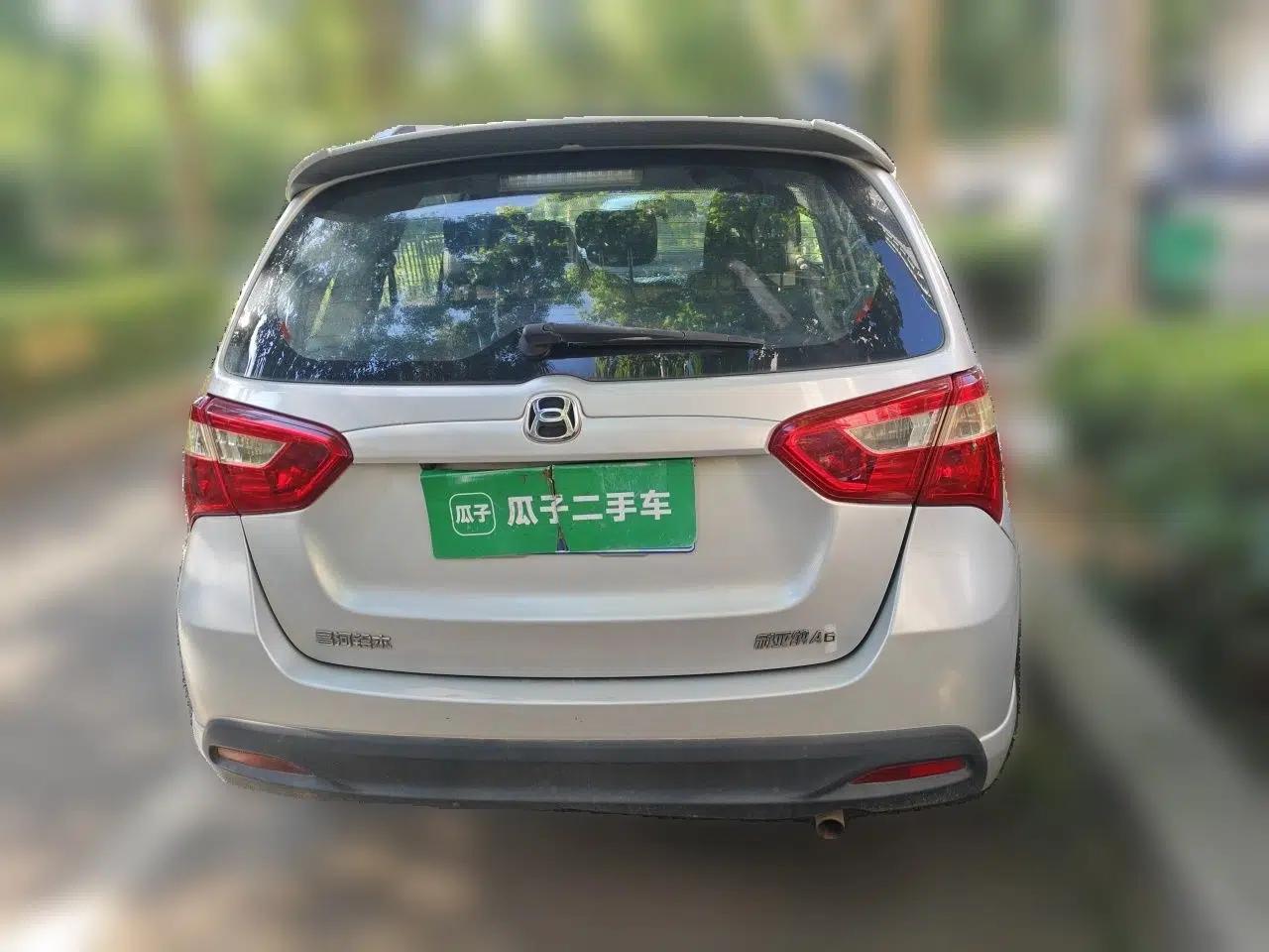 Used Suzuki Liana A6 2014 Hatchback 1.4L Manual Ideal Model — миниатюра 5