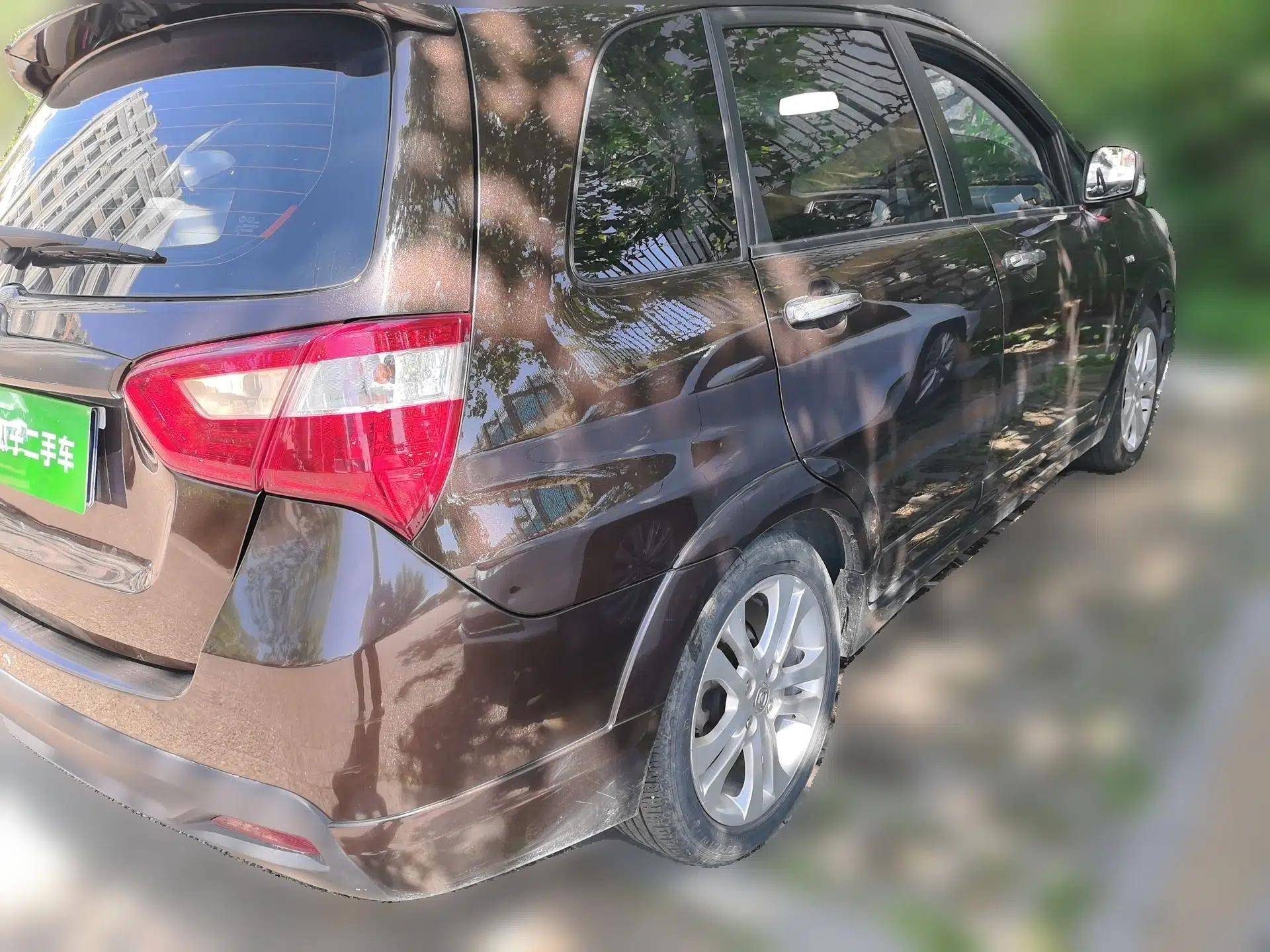 Used Suzuki Liana A6 2014 Hatchback 1.4L Manual Enjoyment Model — миниатюра 6