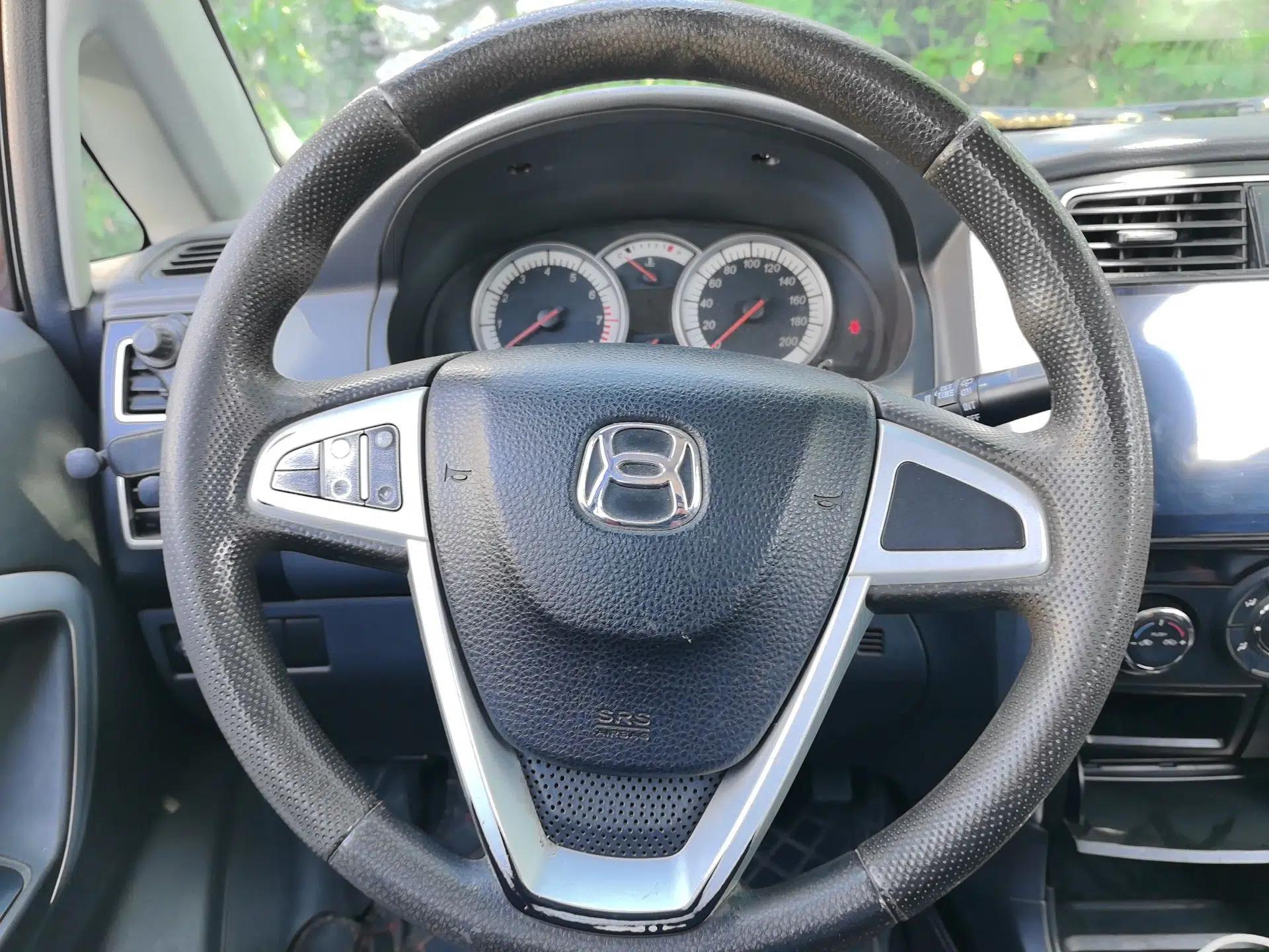 Used Suzuki Liana A6 2014 Hatchback 1.4L Manual Enjoyment Model — миниатюра 10