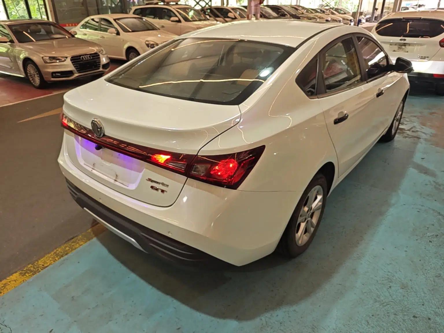 Used MG GT 2016 1.5T Automatic Value-Added Luxury Edition — миниатюра 6