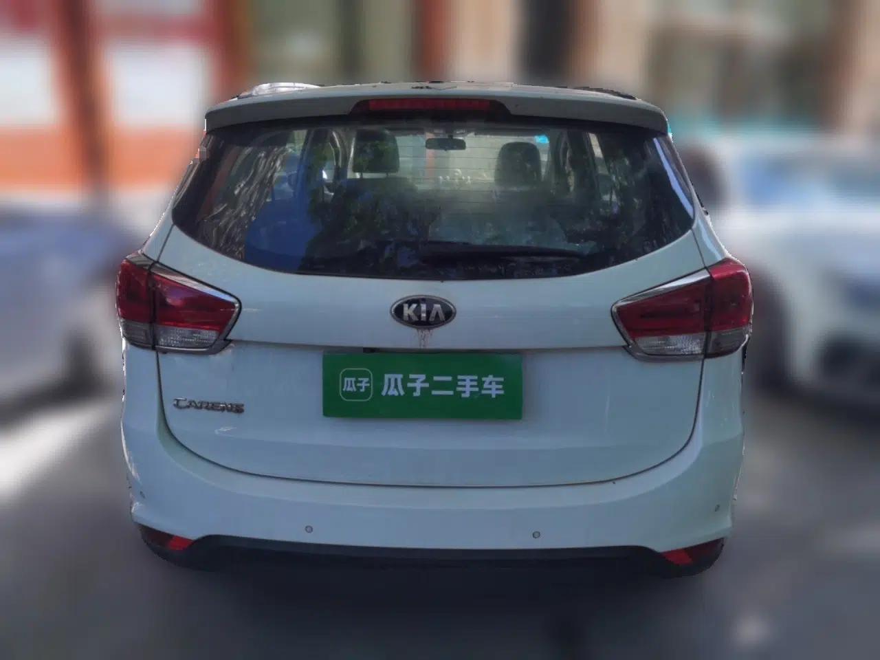 Used Kia Carens 2013 2.0L 5-Seater Automatic Comfort Version China IV Standard — миниатюра 5