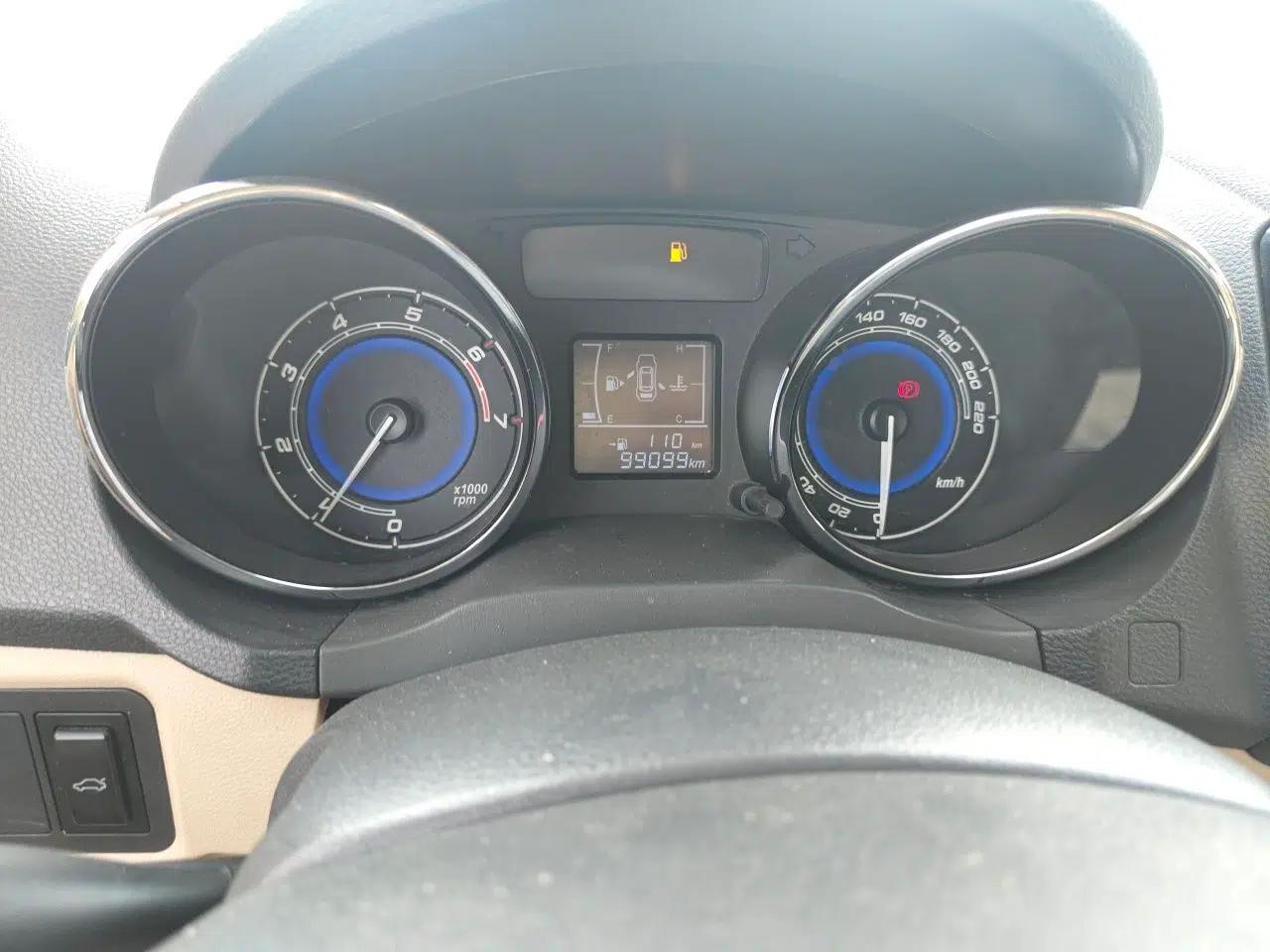 Used Chery E3 2015 1.5L Manual ZhiShang Model — миниатюра 11