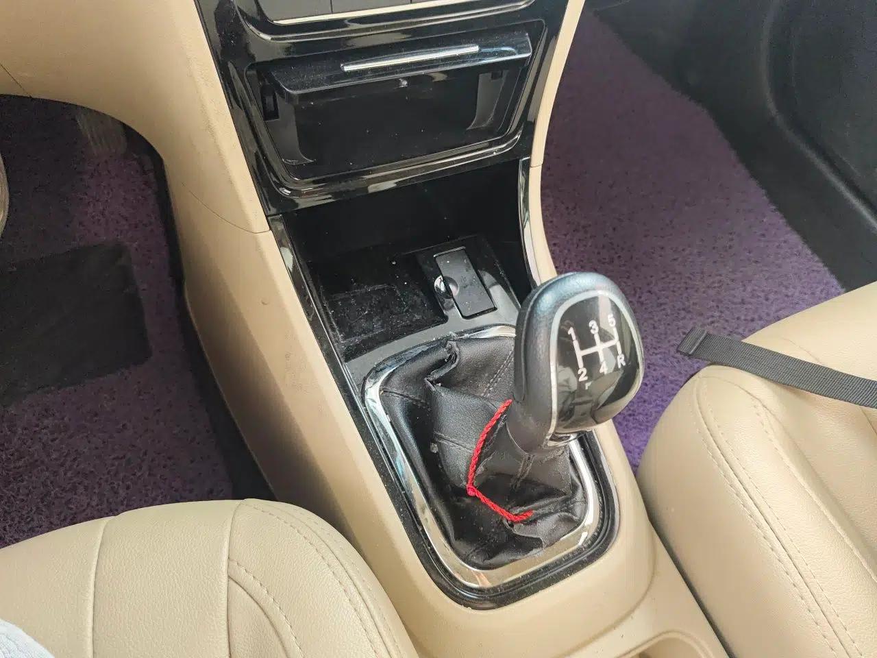 Used Chery E3 2015 1.5L Manual ZhiShang Model — миниатюра 14