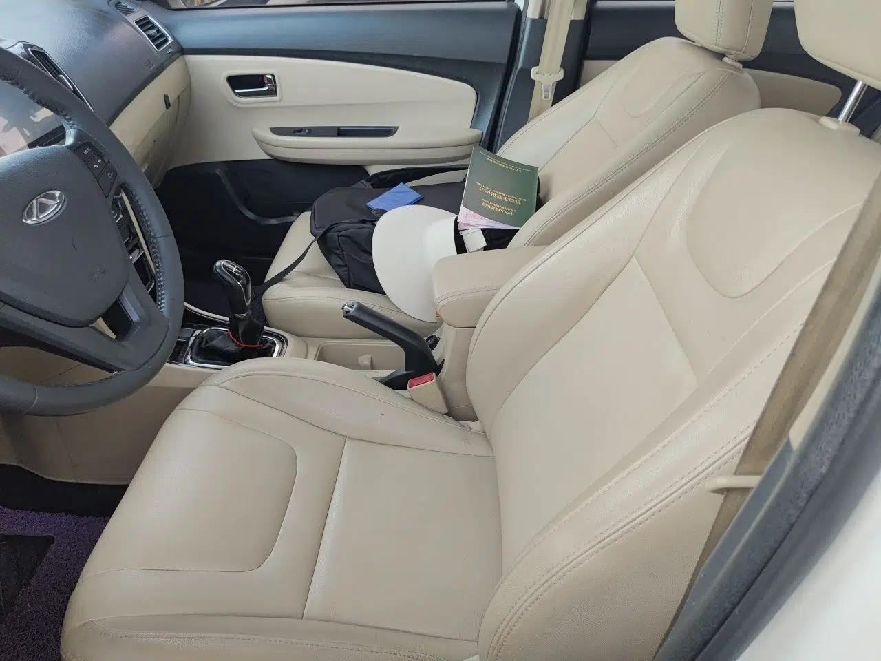 Used Chery E3 2015 1.5L Manual ZhiShang Model — миниатюра 15