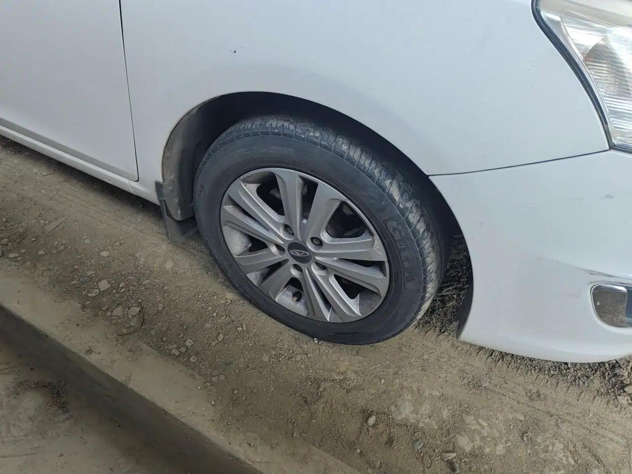Used Chery E3 2015 1.5L Manual ZhiShang Model — миниатюра 8