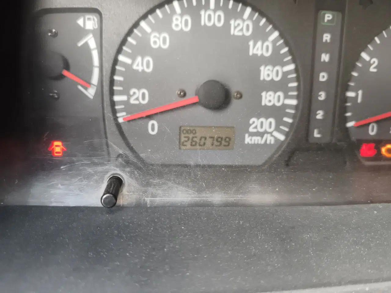 Used Mitsubishi Pajero Sport 2004 3.0L Automatic 4x4 Ultra-Luxury Edition — миниатюра 12