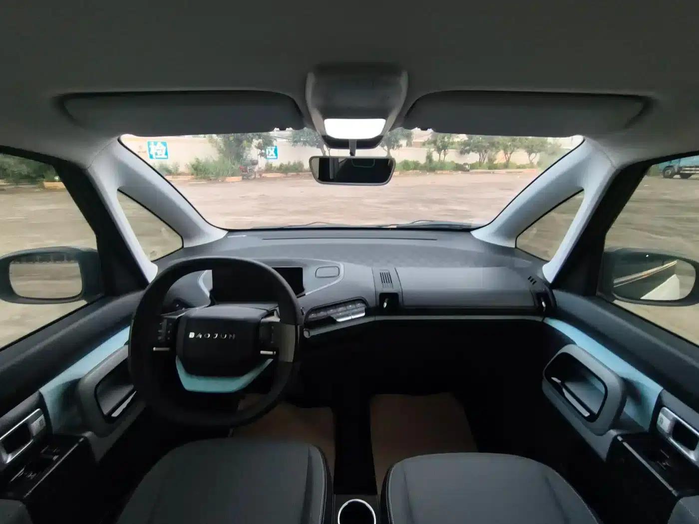 Baojun E300 2020 Plus Interstellar Intelligent Driving Edition — миниатюра 12