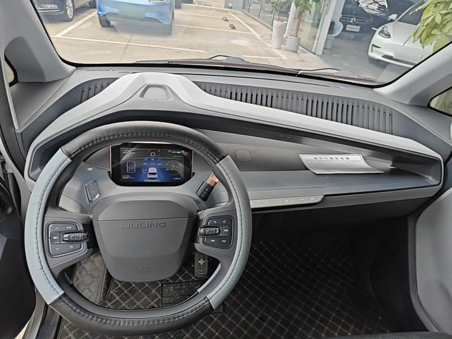 Used Wuling NAMMIEV 2021 - Play Edition — миниатюра 17