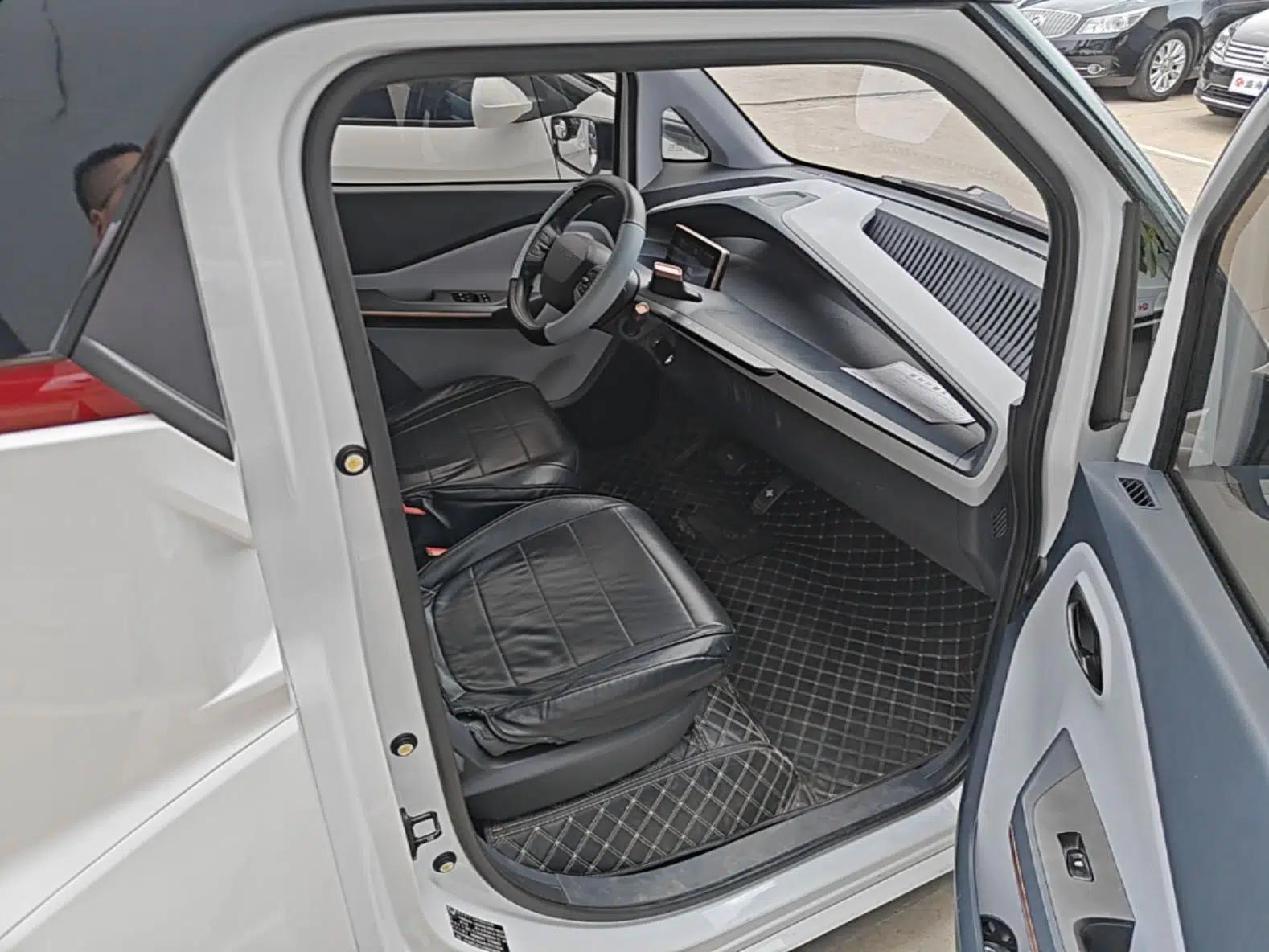 Used Wuling NAMMIEV 2021 - Play Edition — миниатюра 24