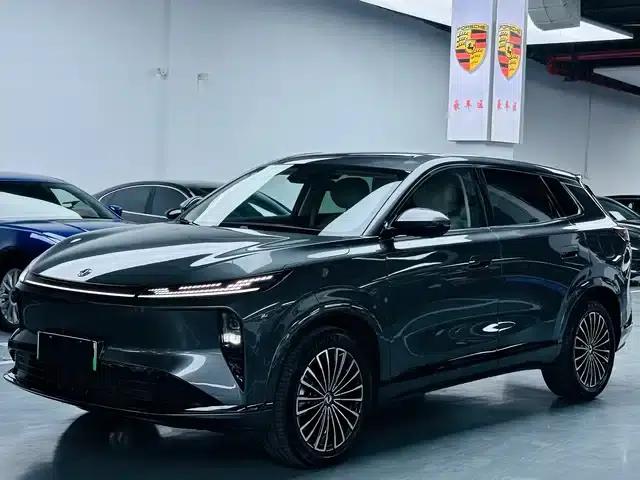 Dongfeng Fengshen L8 2025 Model 185KM Dream Edition
